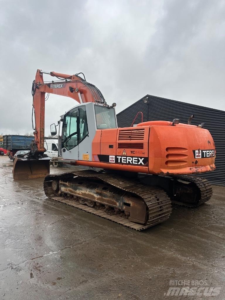 Terex TC240 Vikšriniai ekskavatoriai
