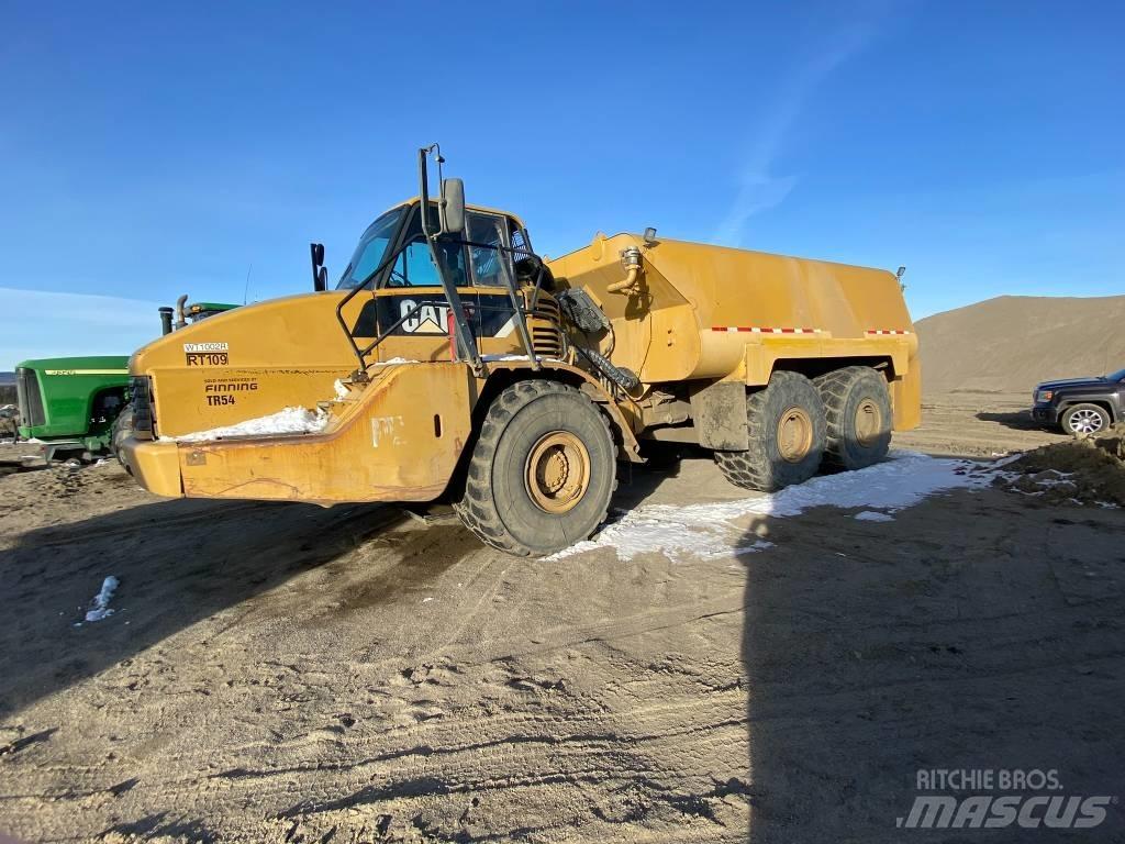 CAT 740 B Karjeriniai savivarčiai