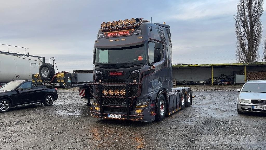 Scania S 770 Naudoti vilkikai