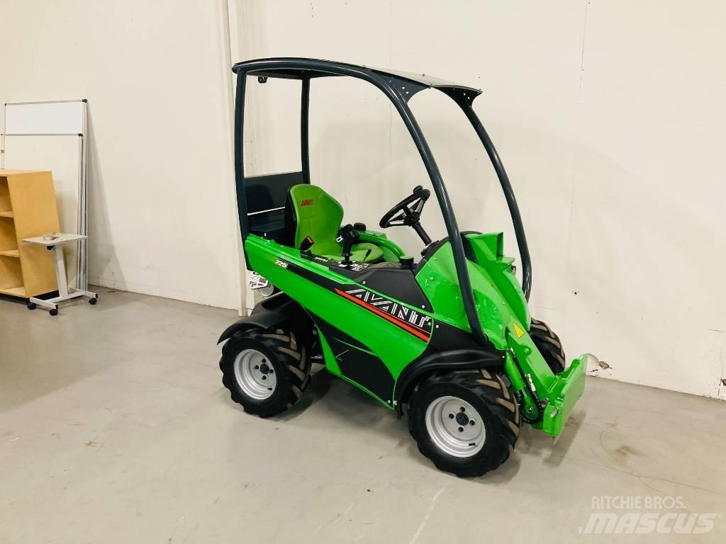 Avant 225 Mini krautuvai