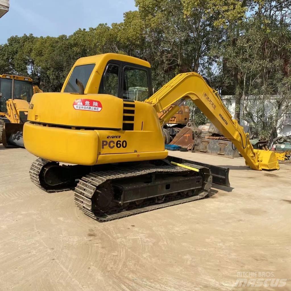 Komatsu PC 60 Vikšriniai ekskavatoriai