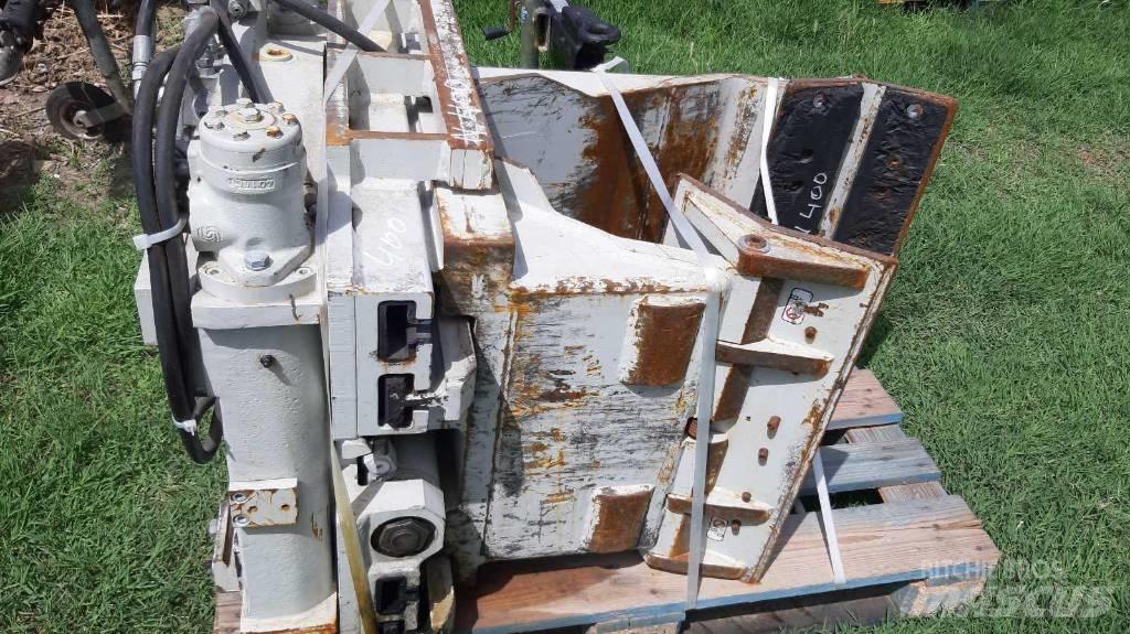 CAT F 25 Rulonų griebtuvai