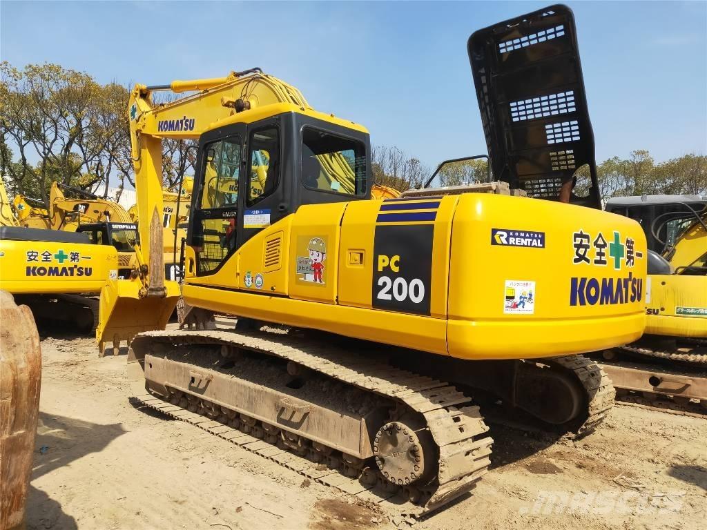 Komatsu PC200-7 Vikšriniai ekskavatoriai