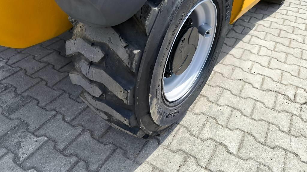 Manitou MT 625 H Teleskopiniai ratiniai krautuvai