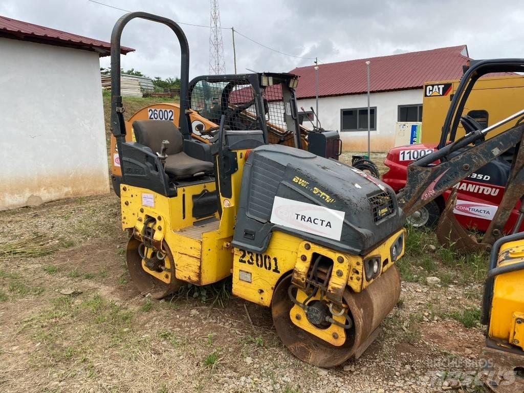 Bomag BW 80 AD-5 Porinių būgnų volai