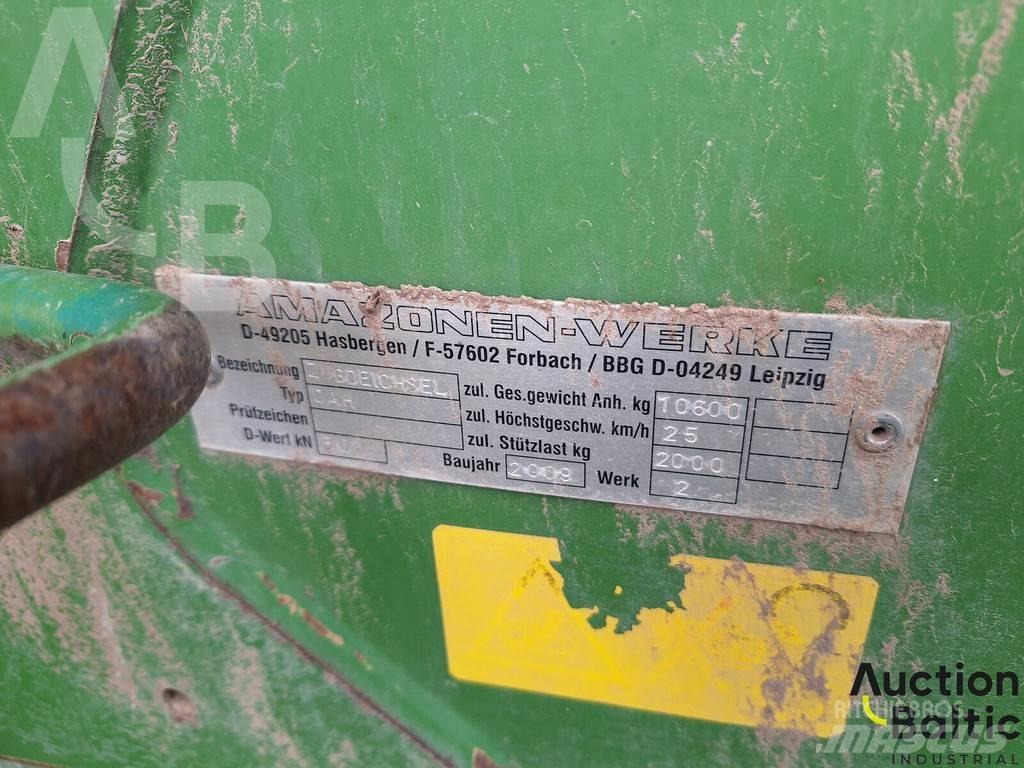 Amazone UX 5200 Prikabinami purkštuvai