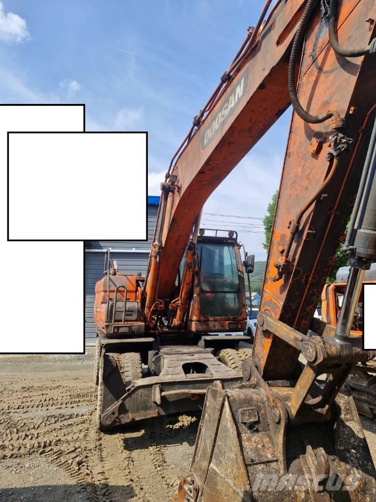 Doosan DX 210 W Ratiniai ekskavatoriai