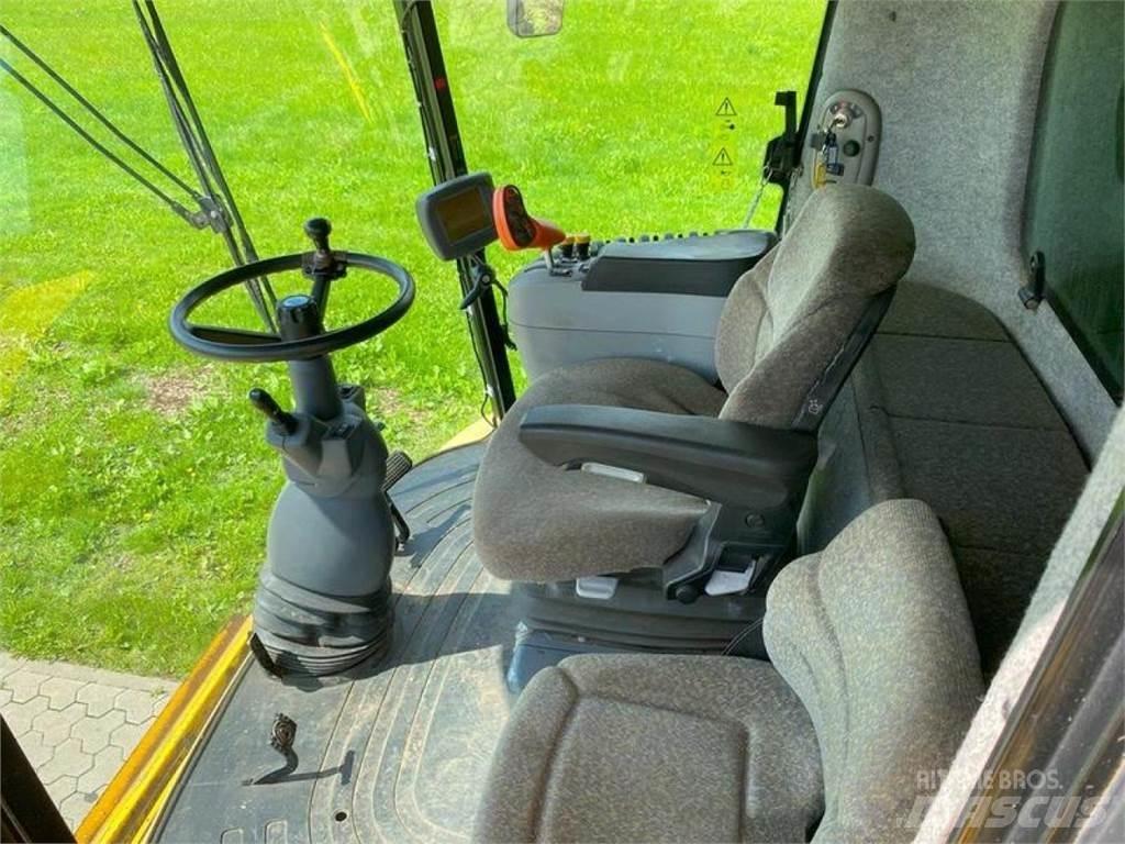 New Holland CX 880 Derliaus nuėmimo kombainai