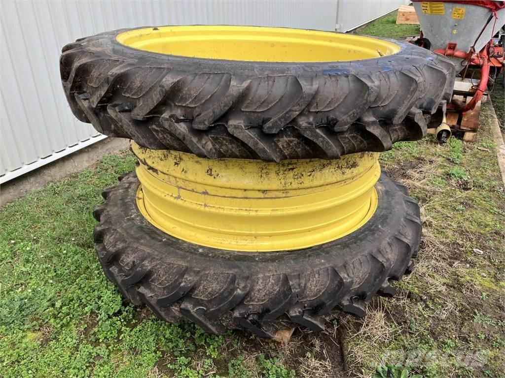 Taurus 270/95R44 Padangos, ratai ir ratlankiai