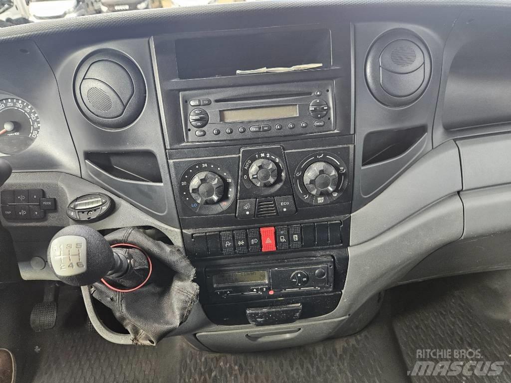 Iveco Daily 35S18 Krovininiai furgonai