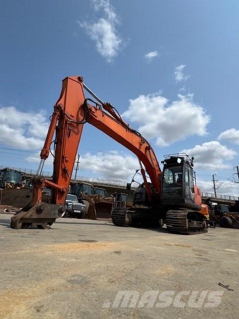 Hitachi ZX 225 Vikšriniai ekskavatoriai