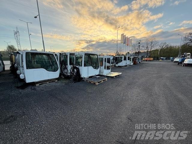 Liebherr USED CAB Kabinos ir interjeras