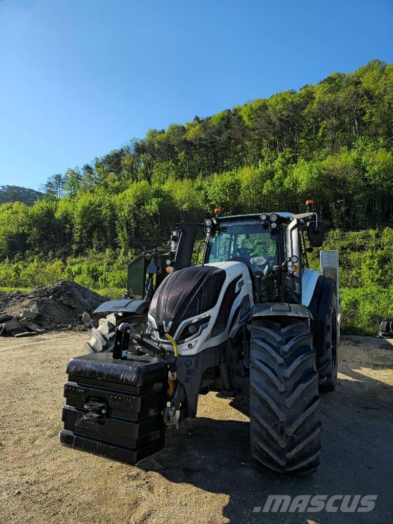 Valtra T 235 Traktoriai