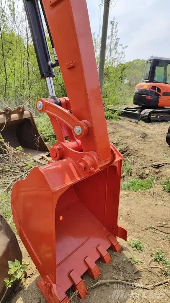 Kubota KX 155 Vikšriniai ekskavatoriai