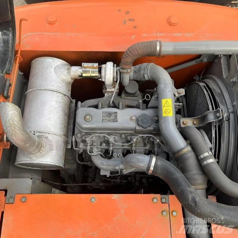 Hitachi ZX 160 Vikšriniai ekskavatoriai