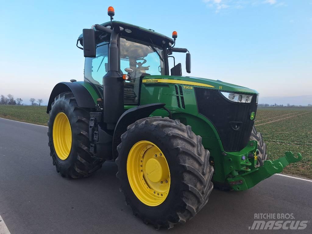 John Deere 7310R Traktoriai