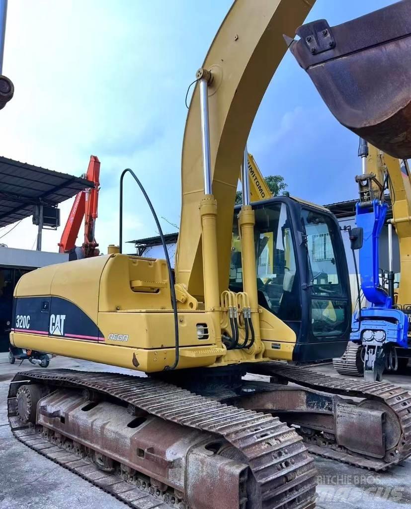 CAT 320 C Vikšriniai ekskavatoriai