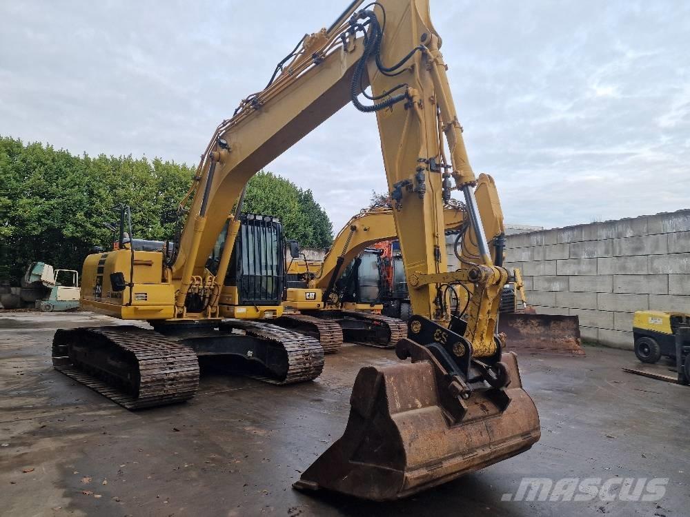 Komatsu PC 210 LC-10 Vikšriniai ekskavatoriai