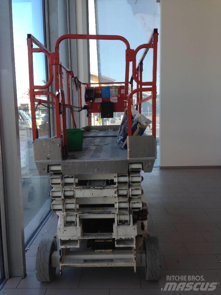 JLG 2646 ES Žirkliniai keltuvai