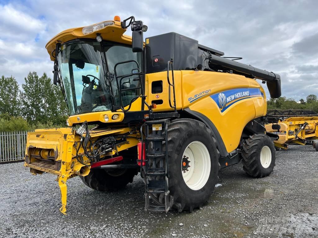 New Holland CX 8070 Derliaus nuėmimo kombainai
