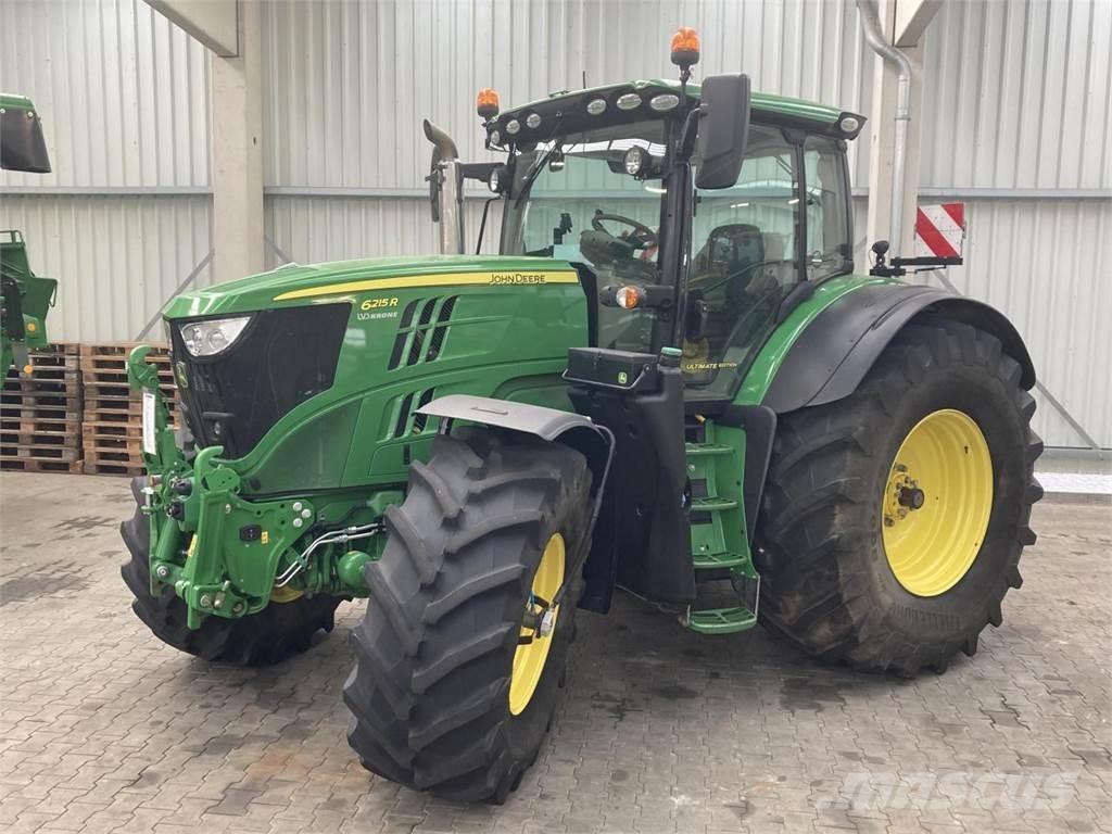 John Deere 6215R Traktoriai