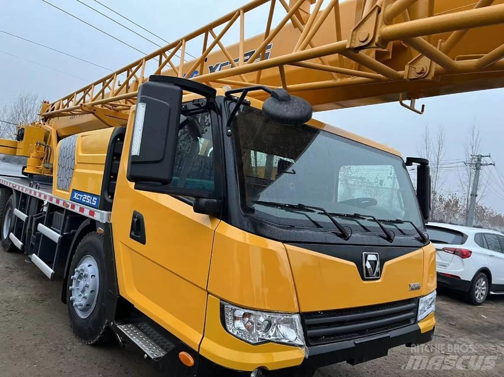 XCMG XCT 25 Visureigiai kranai