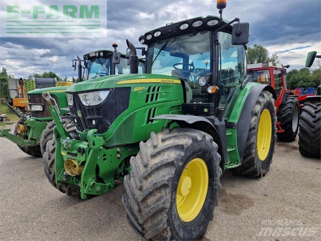 John Deere 6125R Traktoriai
