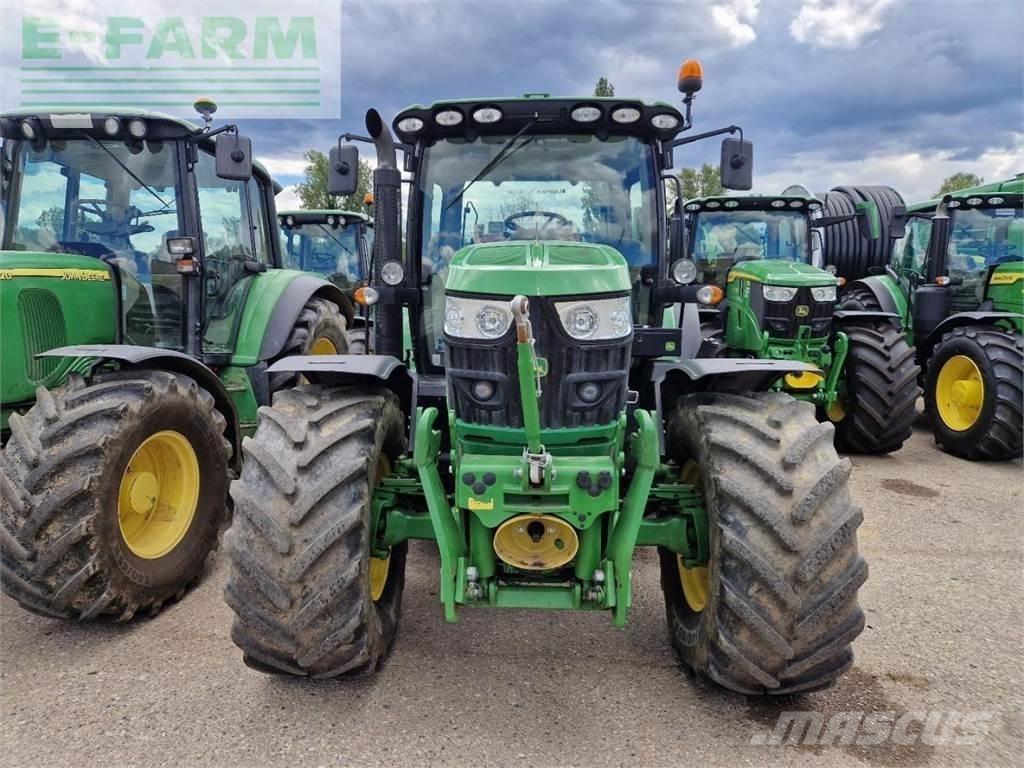 John Deere 6125R Traktoriai