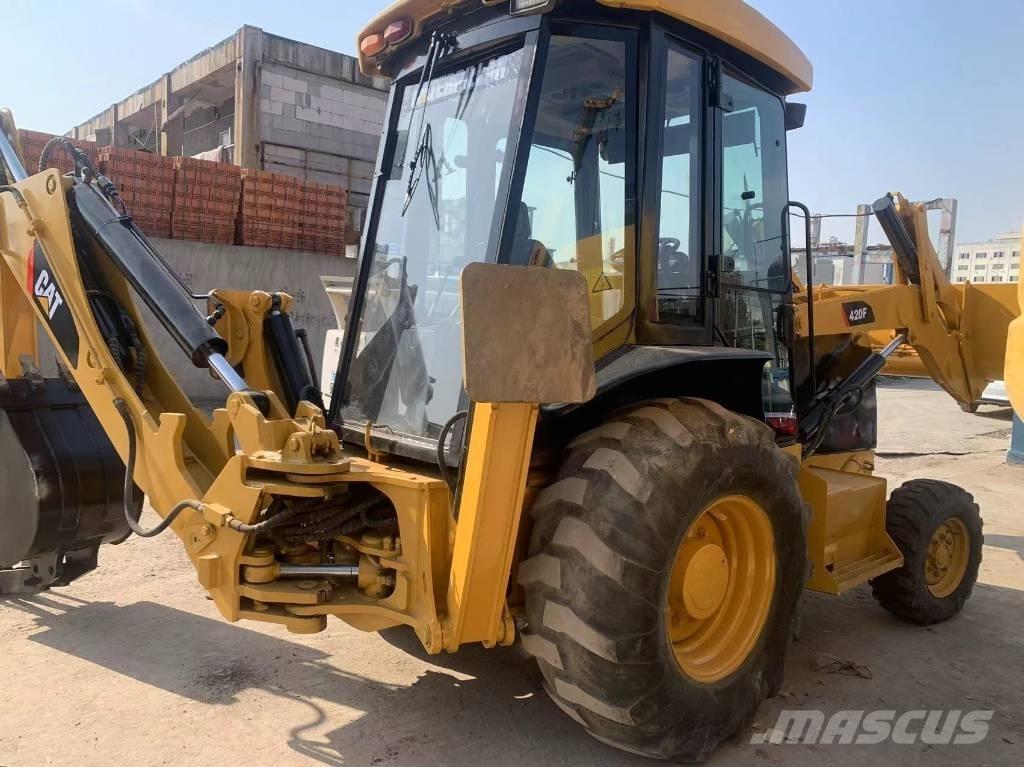 CAT 420 F2 Ekskavatoriniai krautuvai