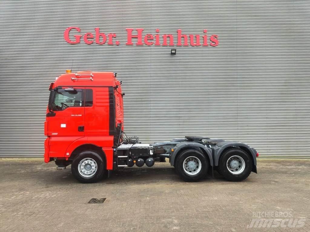 MAN TGX 33.580 6x4 Naudoti vilkikai