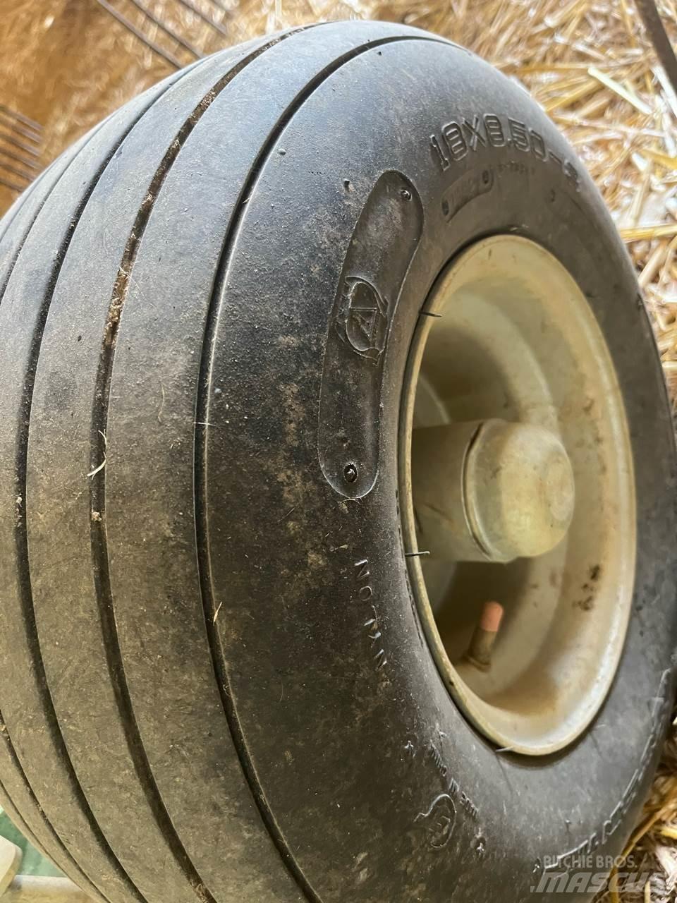 Krone 710/26T Pradalges formuojantys padargai