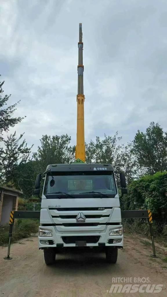 Howo 380 8x4 Savivarčių priekabų vilkikai