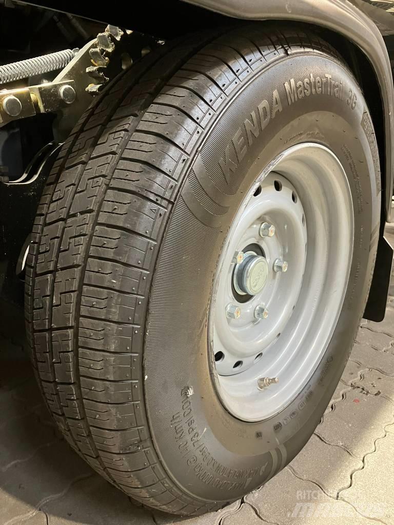 Böcker AHK 30e KS Kiti kranai