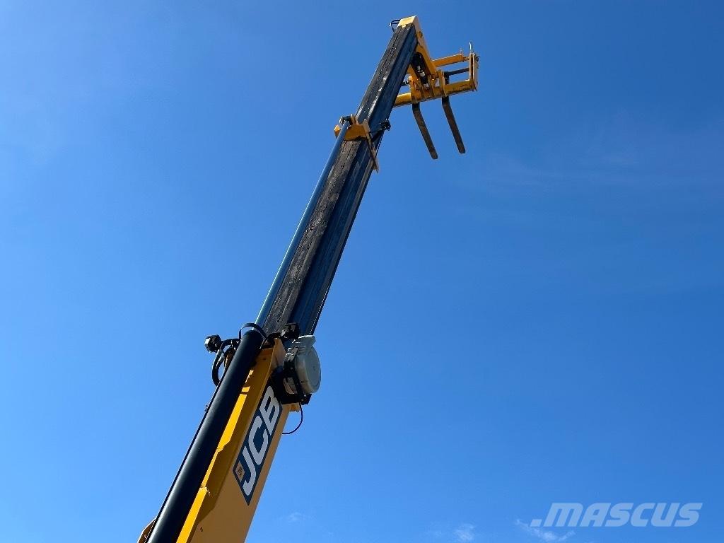JCB 540-140 Teleskopiniai krautuvai