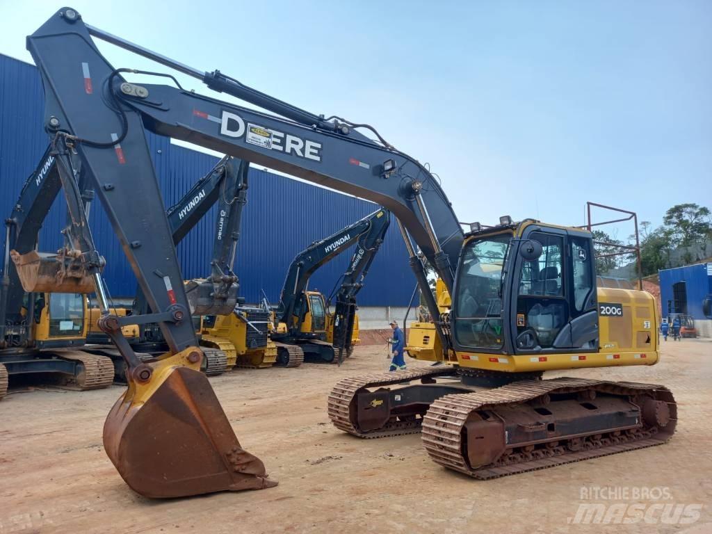 John Deere 200G Vikšriniai ekskavatoriai