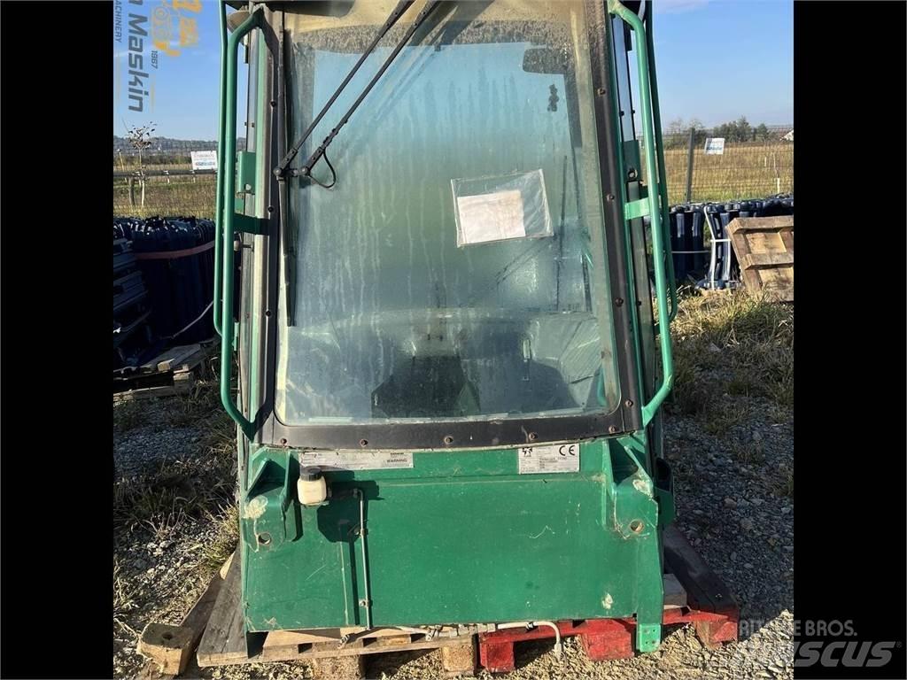 Timberjack 1110D Kabinos ir salonai