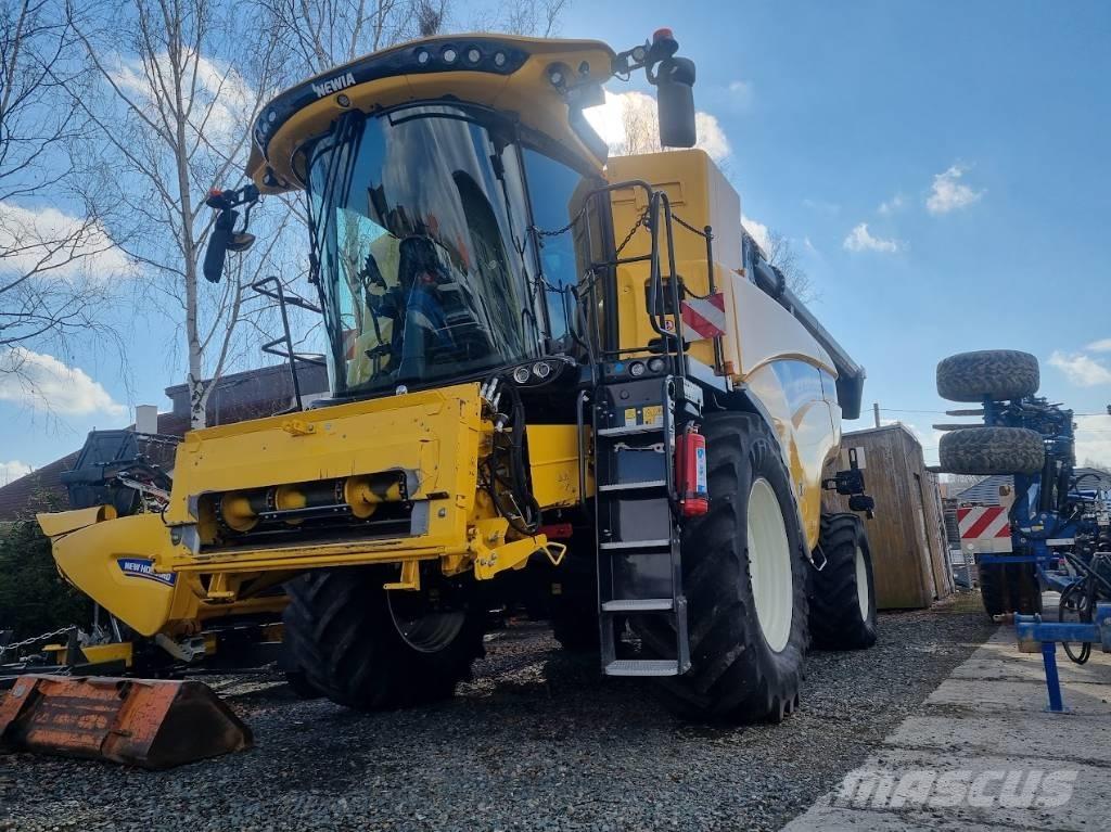 New Holland CX 8.70 Derliaus nuėmimo kombainai