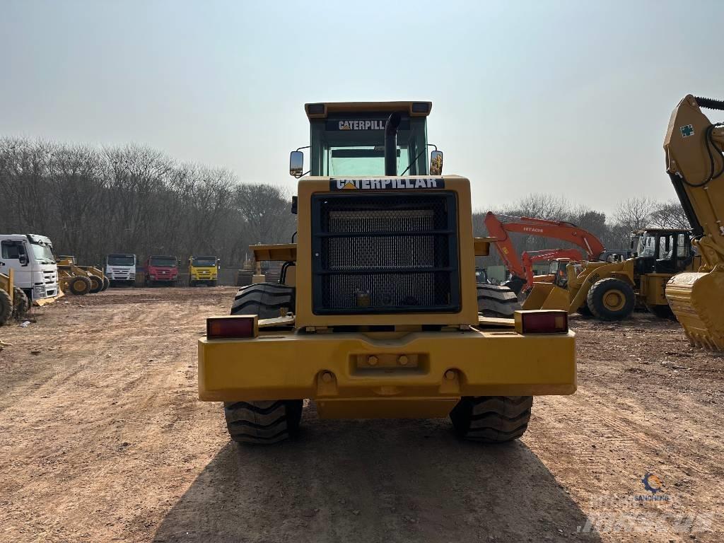 CAT 950G Naudoti ratiniai krautuvai