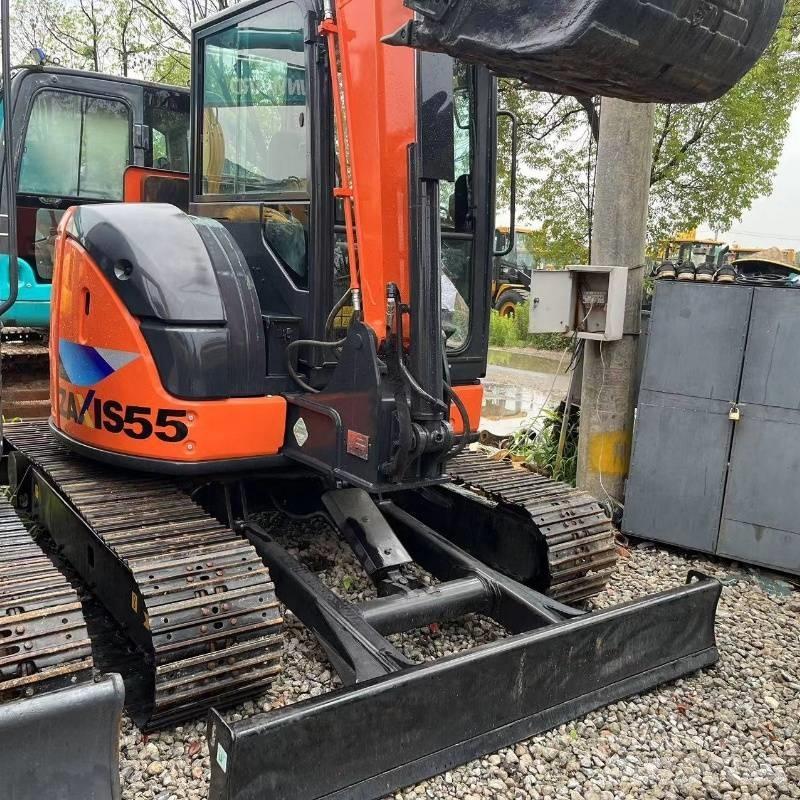 Hitachi ZX 55 Mini ekskavatoriai < 7 t