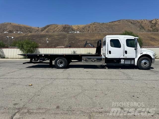Freightliner M2 Pagalbos kelyje automobiliai