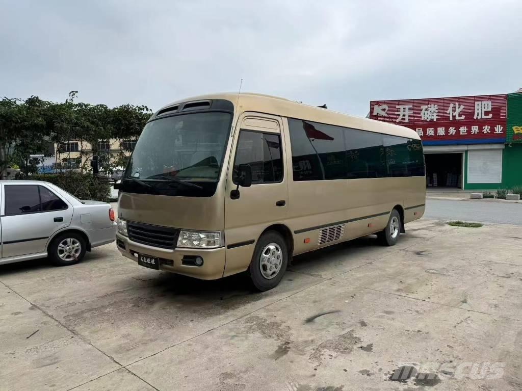 Toyota Coaster Bus Mikroautobusai
