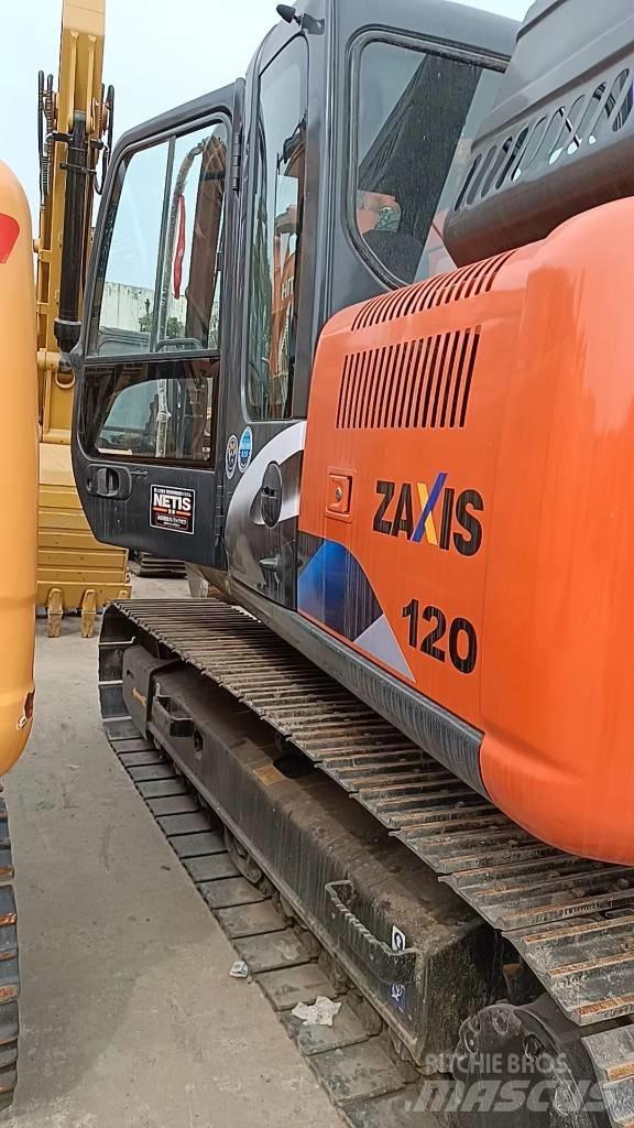 Hitachi ZX120-6 Vikšriniai ekskavatoriai