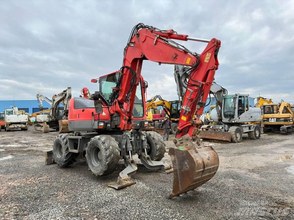 Komatsu PW98MR-8 Ratiniai ekskavatoriai