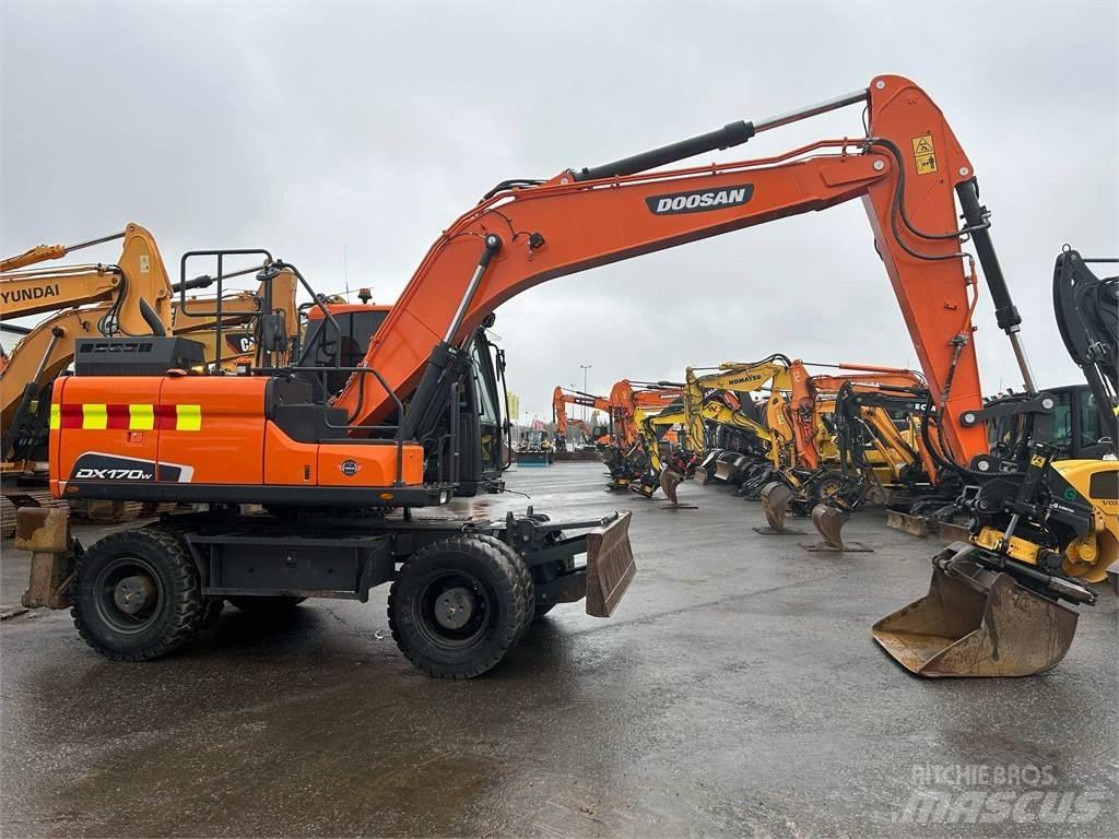 Doosan DX170W-5 Vikšriniai ekskavatoriai