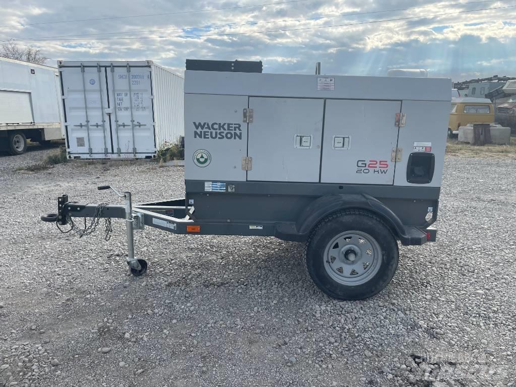 Wacker Neuson G25 Dyzeliniai generatoriai