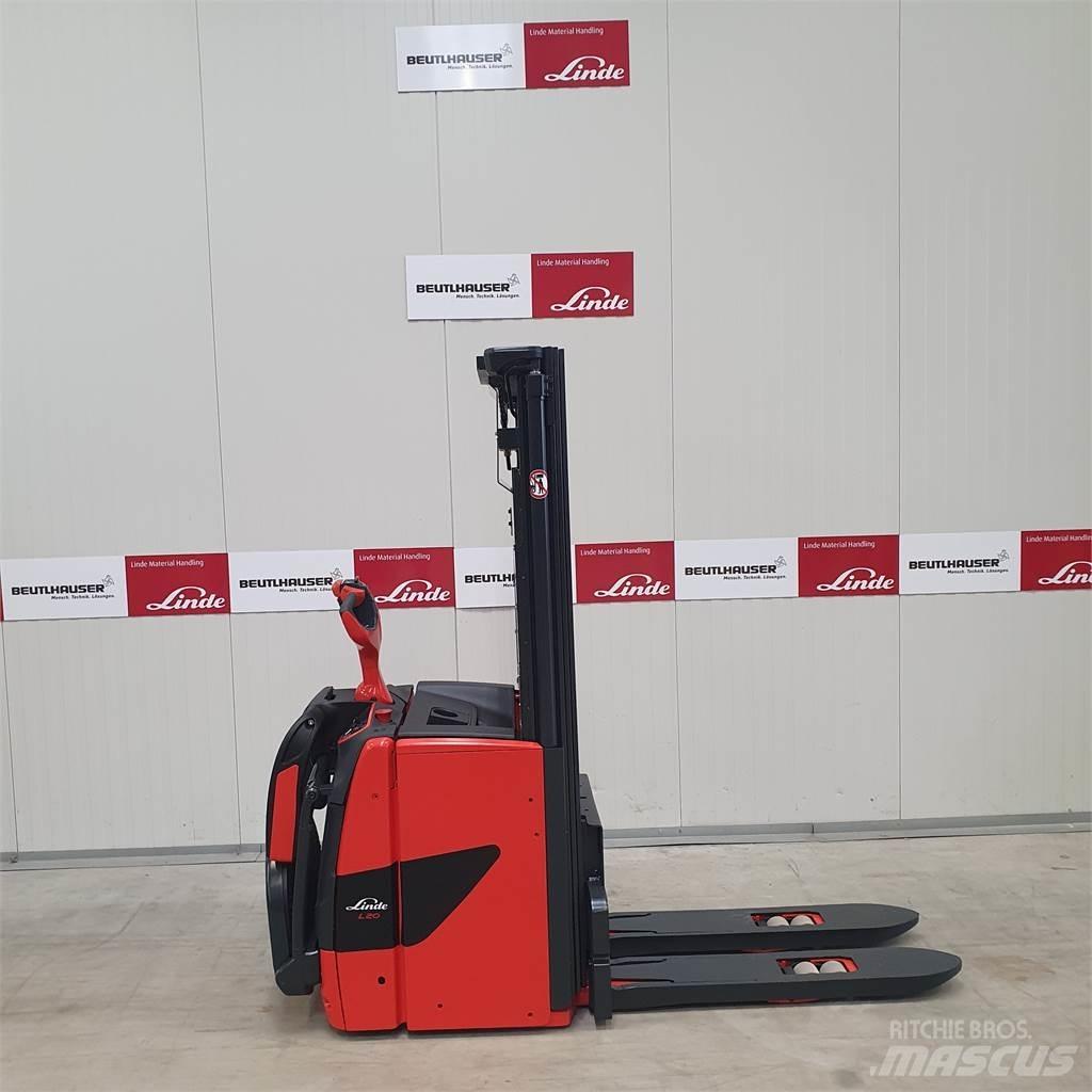 Linde L20APi Rankiniai vėžimėliai