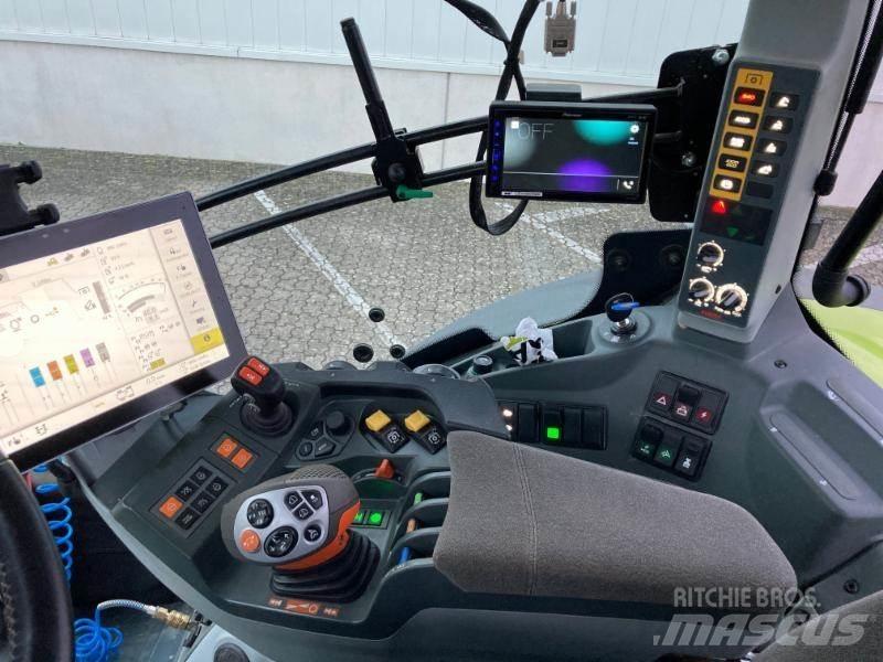 CLAAS AXION 870 Traktoriai