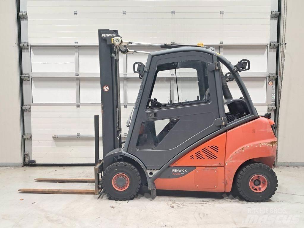 Linde H25T Šakiniai krautuvai - Kita