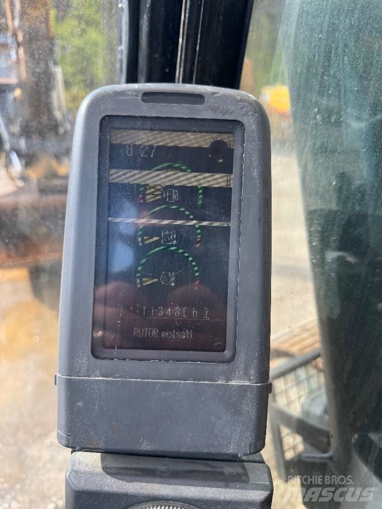 CAT 324 D L Vikšriniai ekskavatoriai