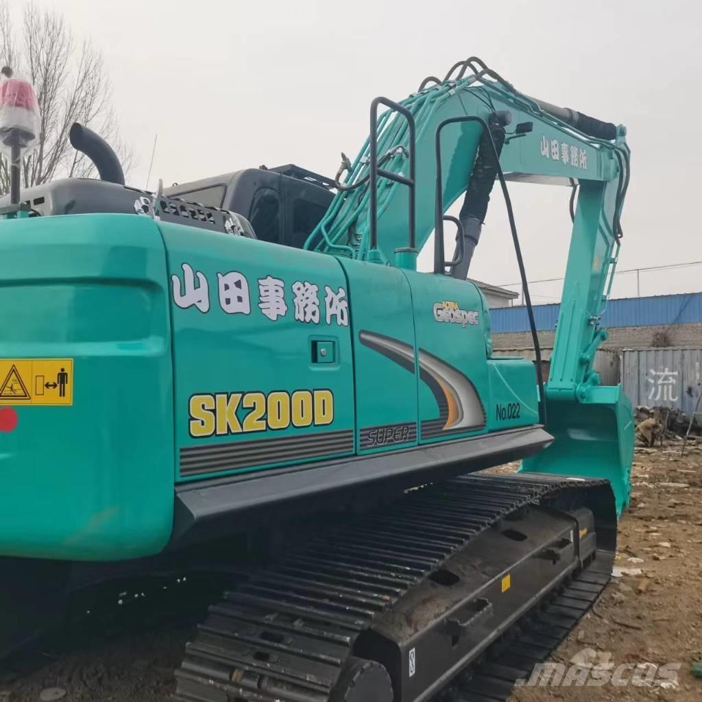 Kobelco SK 200 D Vikšriniai ekskavatoriai